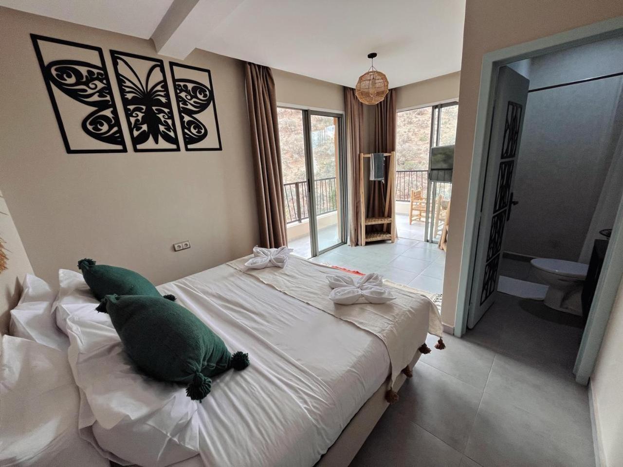 Harmony Surf Lodge ทากาเซาท์ ภายนอก รูปภาพ