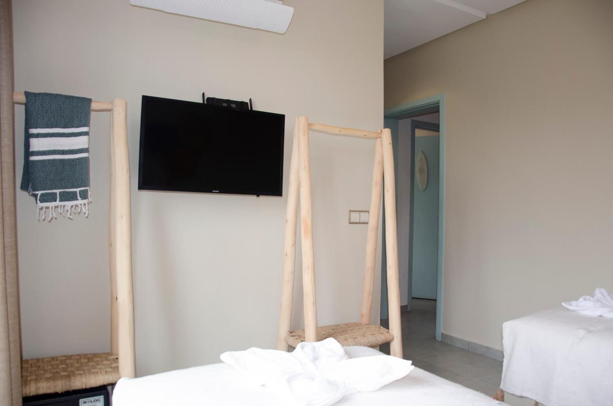 Harmony Surf Lodge ทากาเซาท์ ภายนอก รูปภาพ